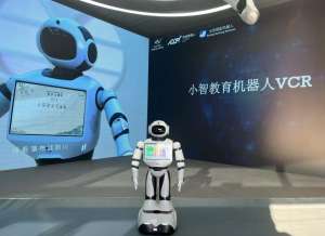 2026教育机器人的感知与控制技术详解